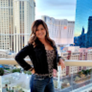 Meet your Posher, Cheri